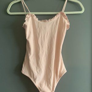 ARITZIA Wilfred Bodysuit ☆ﾟ.*･｡ﾟ